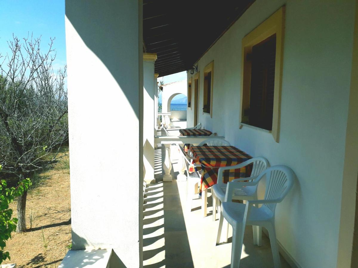 Ionio Apartments Lefkímmi Exteriér fotografie